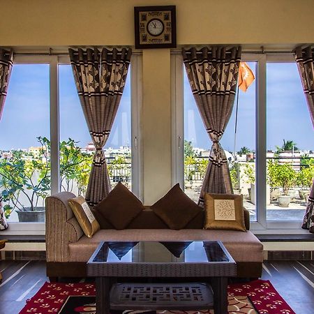 The Rooftop Cabana, A Homestay Bhubaneswar Exteriör bild